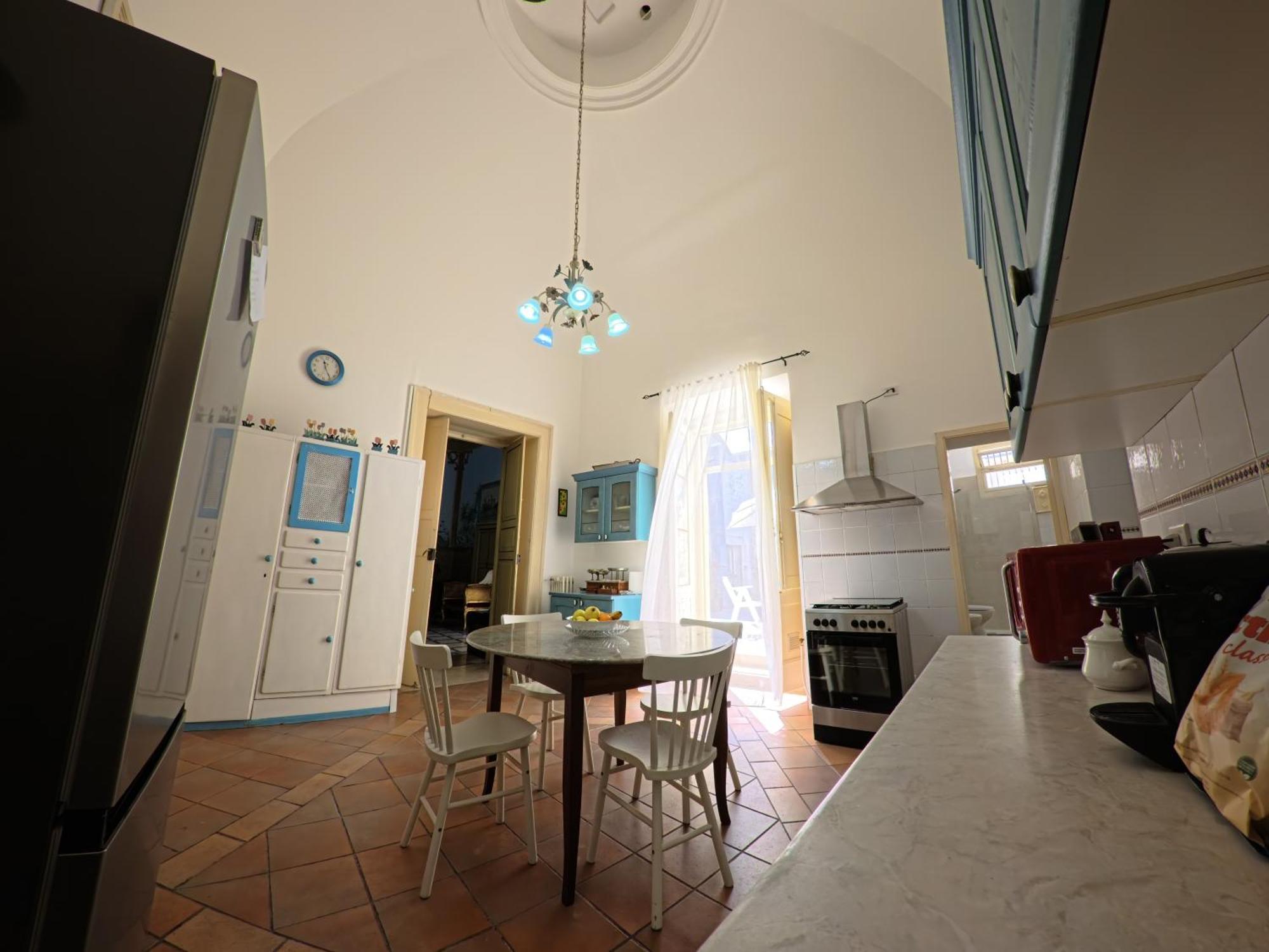 Palazzo Framarino Dei Malatesta - Noble Floor - XIV Century Giovinazzo Kültér fotó